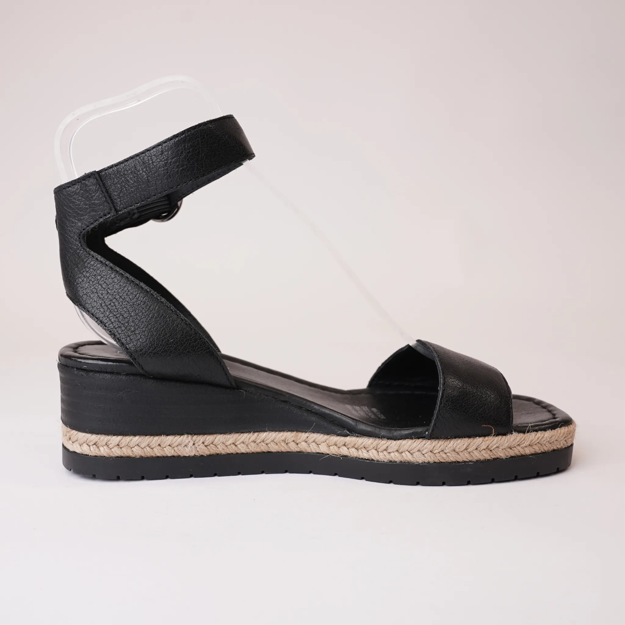 Irish Black Leather Sandals