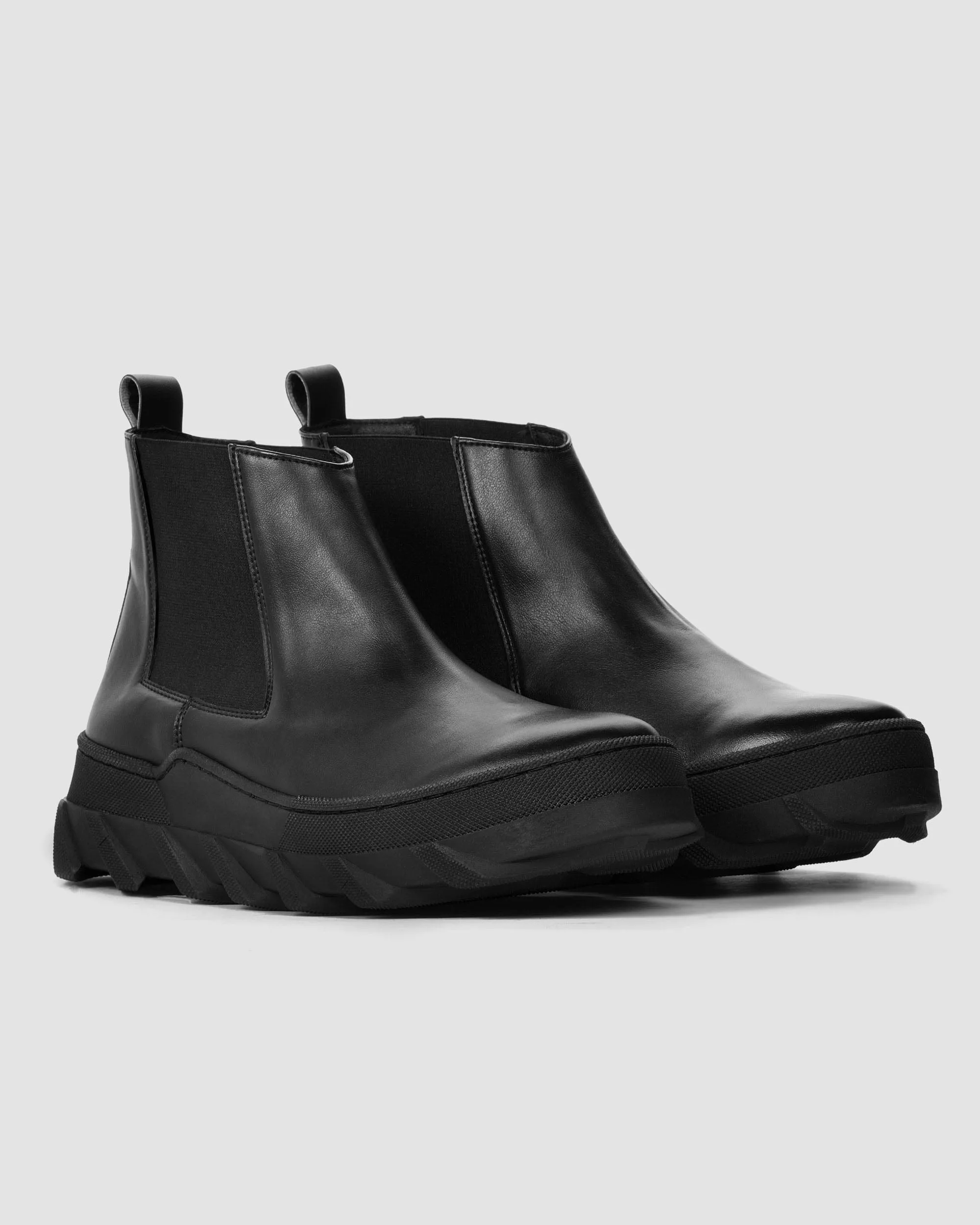 Tiger Women's Corn Leather Vegan Chelsea Boots | Black