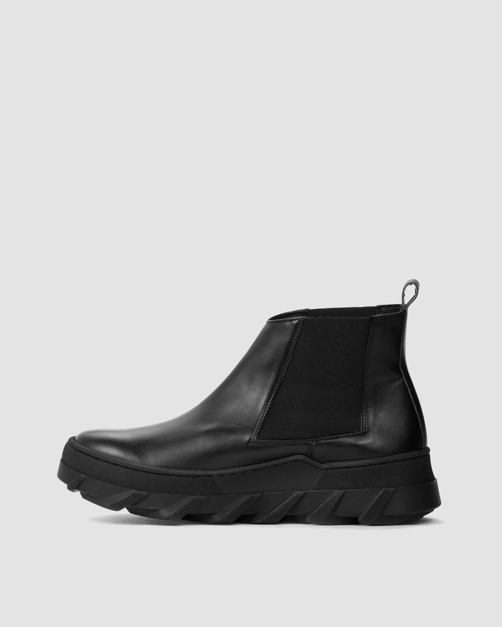 Tiger Women's Corn Leather Vegan Chelsea Boots | Black